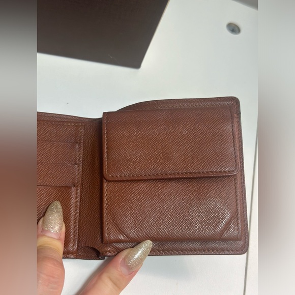 SOLD 🚨 Louis Vuitton Monogram Bifold - Picture 3 of 9